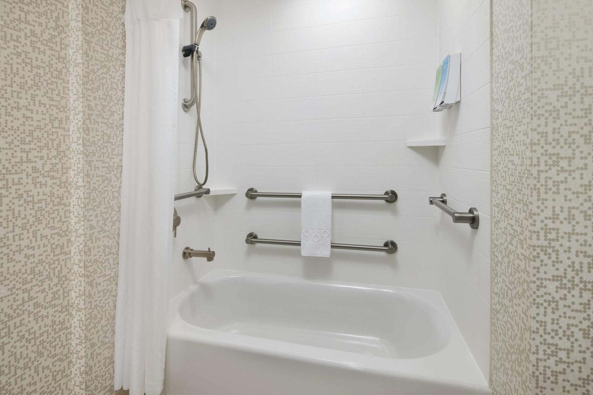 Home2 Suites By Hilton Stuart Extérieur photo